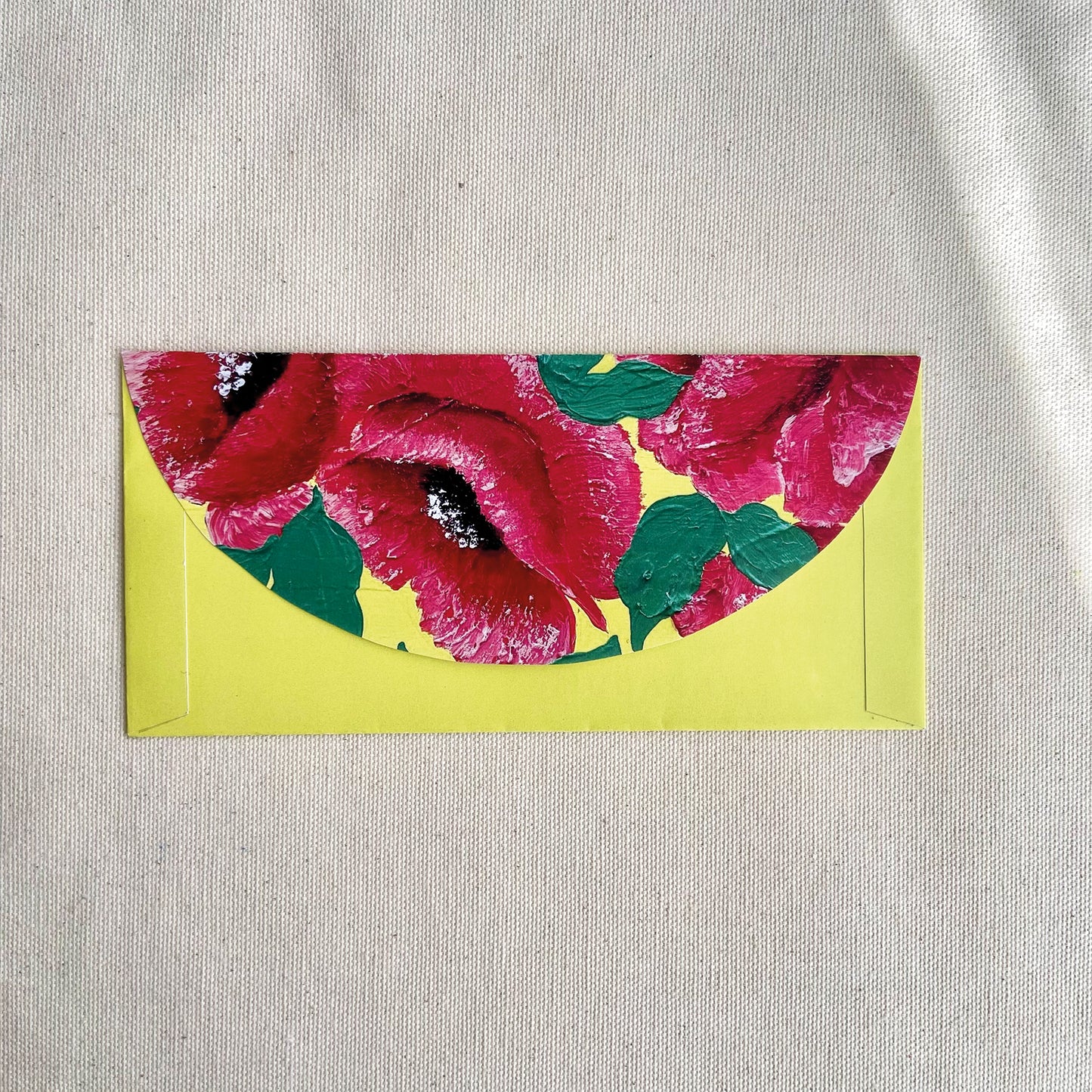 Crimson Beauty | Envelope