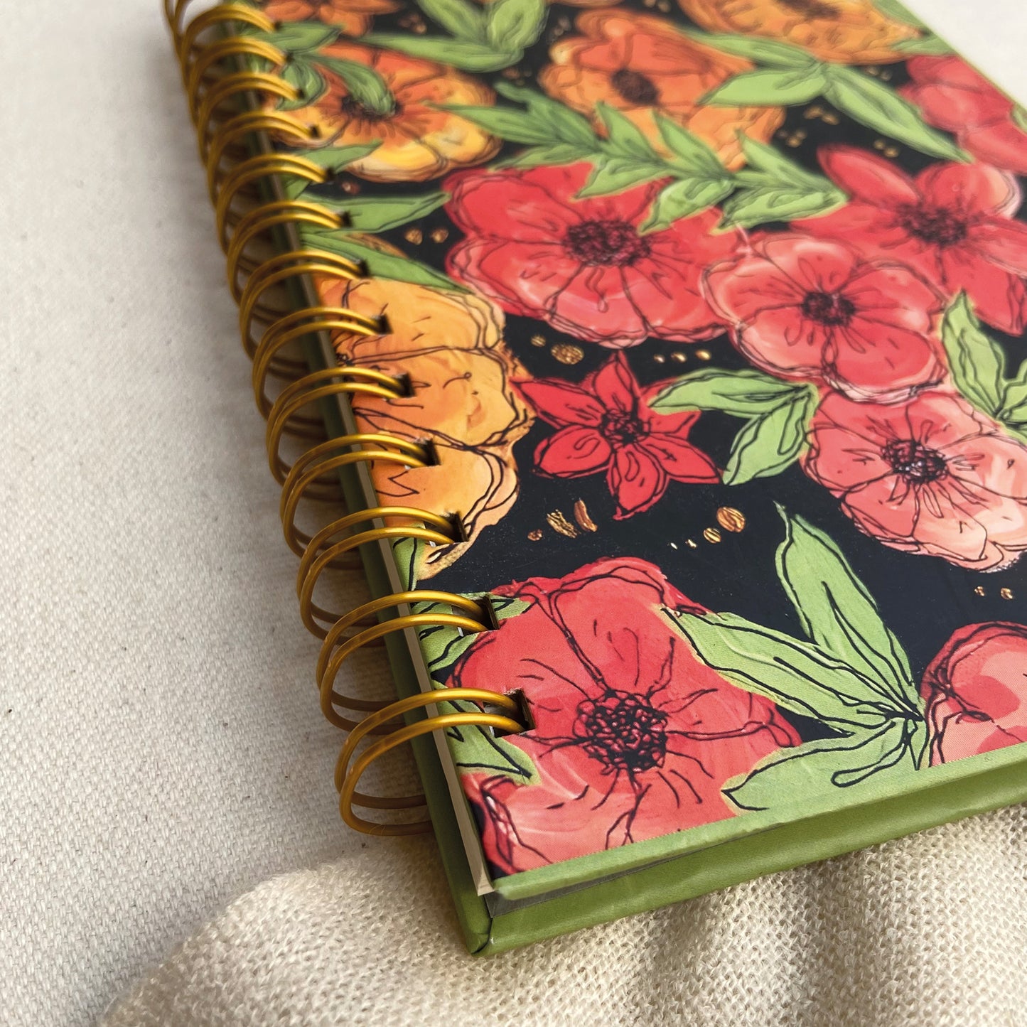 Gul | Wiro Notebook